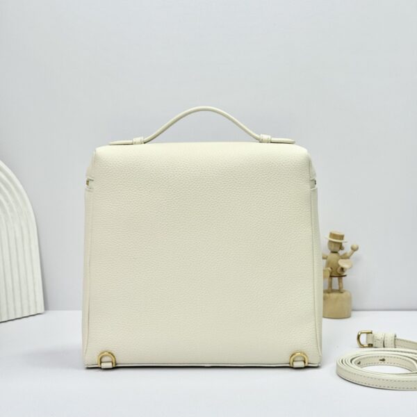 sy_no_113D7E3D9ACF5556CA4FEBDE3F7F87D7_1 L23.5 Backpack – Soft White with Gold Hardware
