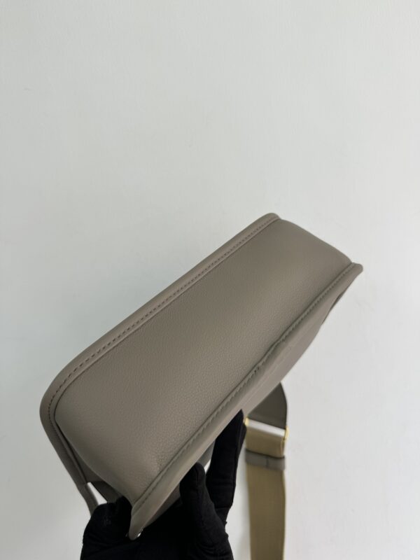 sy_no_114531D667BA42E4AF2147847FB85AA3_6 Prada Calfskin Shoulder/Crossbody Bag