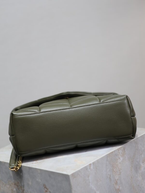 sy_no_11ACF604F4446AA124BE861D1C01C991_6 YSL Loulou Puffer 29cm Quilted Chain Bag – Olive Green