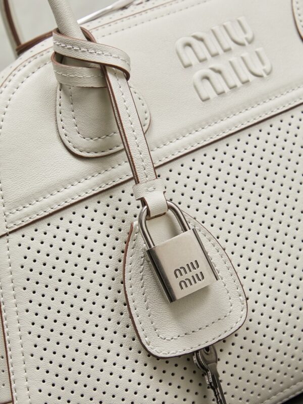White Vivant Bowling Bag