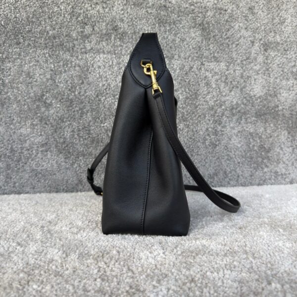 sy_no_12A843B9505D10D9AB0AE1BDC6398FDF_2 Mini Hobo Bag – Leather