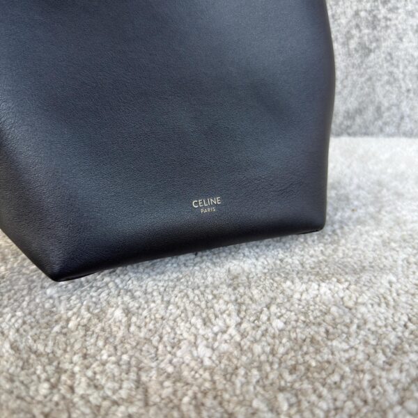 sy_no_12A843B9505D10D9AB0AE1BDC6398FDF_5 Mini Hobo Bag – Leather