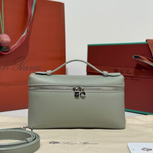 sy_no_12AB55BF14EC3E983D08E97C05044E5F_0 Loro Piana Extra Pocket L19 Bag – Green