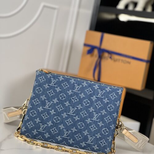 sy_no_12AF4CE1DEFBD697C10B69D769D0A96D_0 Louis Vuitton Coussin PM Handbag