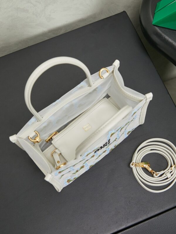New Miu Miu Fashionable Floral-Embroidered Mesh Tote Bag