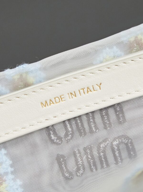 New Miu Miu Fashionable Floral-Embroidered Mesh Tote Bag