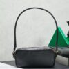 sy_no_13AB35CC7A8893A4DEBDB451D8FF690D_1 Black Smooth Leather Rectangular Underarm Camera Bag