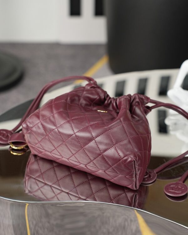 sy_no_13AF2FE0ED1CFE9C9B48AF307A17E169_3 Chanel 26S Spring/Summer Collection Burgundy Lambskin Quilted Drawstring Backpack
