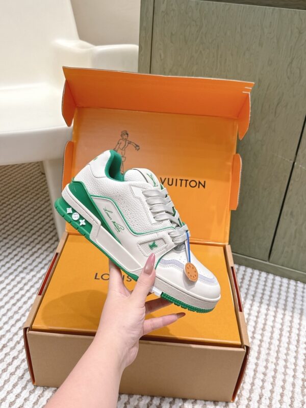 sy_no_144DAC592F3E0D9DEE062AD7BF4FFAF4_4 Louis Vuitton LV Trainer White, Emerald Green & Light Grey Retro Sneakers