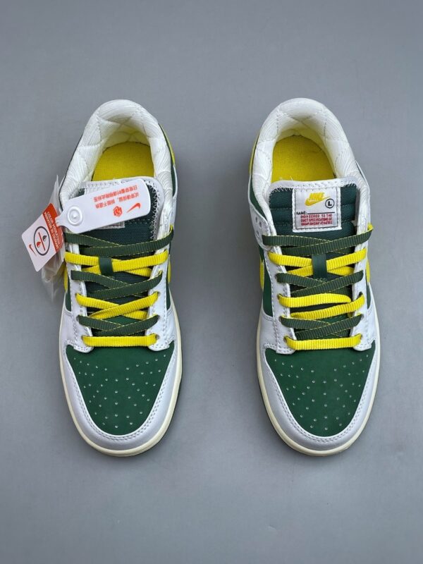 sy_no_1685461109132C97DEDC419C190C7B1F_4 Nike Dunk Low “Oregon / Green & Yellow” Vintage Sneakers