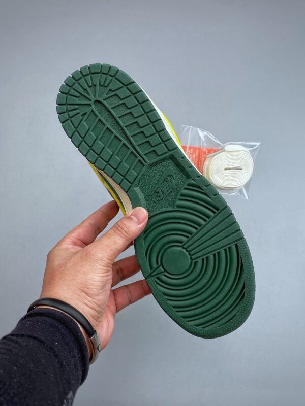 sy_no_1685461109132C97DEDC419C190C7B1F_7 Nike Dunk Low “Oregon / Green & Yellow” Vintage Sneakers