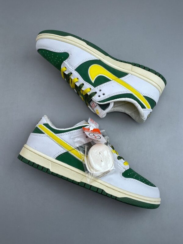sy_no_1685461109132C97DEDC419C190C7B1F_8 Nike Dunk Low “Oregon / Green & Yellow” Vintage Sneakers