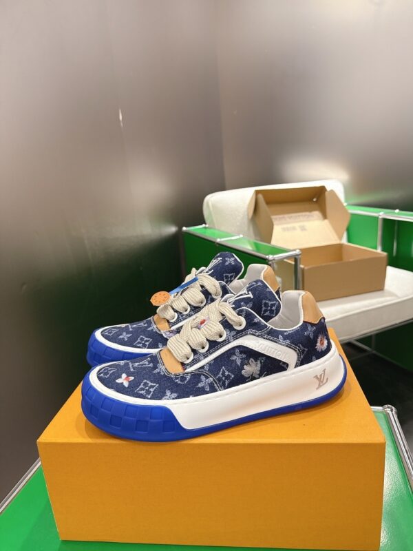 sy_no_169A603CCEDF0D0A02B92306B2B1E224_1 Louis Vuitton LV Groovy Blue Monogram Denim Chunky Skate Sneakers