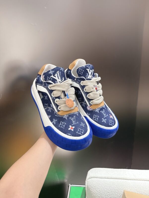 sy_no_169A603CCEDF0D0A02B92306B2B1E224_4 Louis Vuitton LV Groovy Blue Monogram Denim Chunky Skate Sneakers