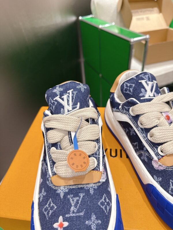 sy_no_169A603CCEDF0D0A02B92306B2B1E224_5 Louis Vuitton LV Groovy Blue Monogram Denim Chunky Skate Sneakers