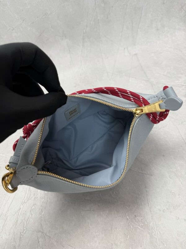 sy_no_17A53BC60430D925C487A8D1EE575A01_6 Ice Blue Waterproof Canvas Rope-Handle Hobo Bag