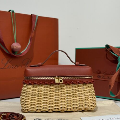 sy_no_1828B6855F99D6D6D64DCC6BD5678A92_0 Loro Piana Extra Pocket L19 – Woven Leather Bag (Red)