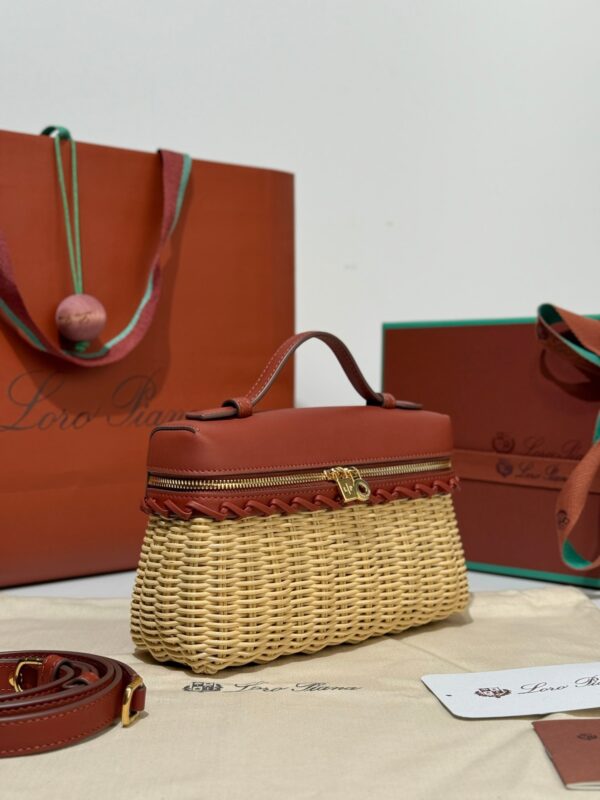 sy_no_1828B6855F99D6D6D64DCC6BD5678A92_1 Loro Piana Extra Pocket L19 – Woven Leather Bag (Red)