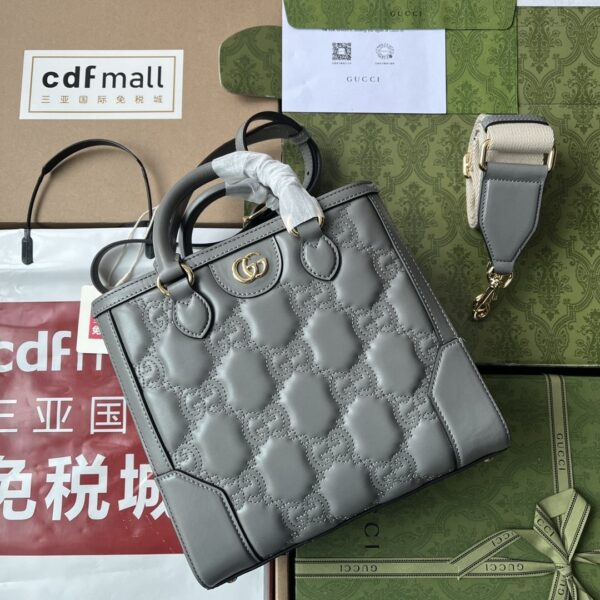 sy_no_18A2F6FD27CE22A32302E94282827C53_0 Gucci Matelassé Leather Shoulder Bag UM8HG 1046 – Pink Embossed Leather