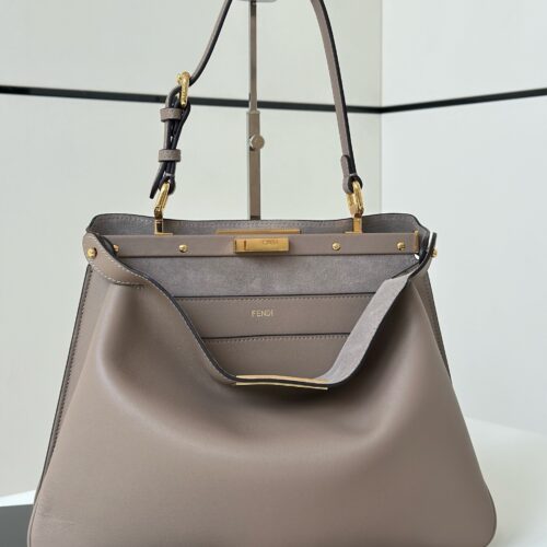 Peekaboo Medium Handbag – Calfskin Leather
