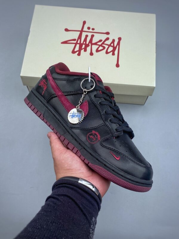 sy_no_19F333D0B114599B521B3396C295FED7_0 Nike Dunk Low Custom x Stüssy “Black / Burgundy” Sneakers