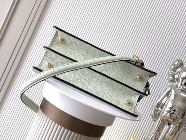 Fendi Peekaboo ISeeU Petite Handbag – Calfskin