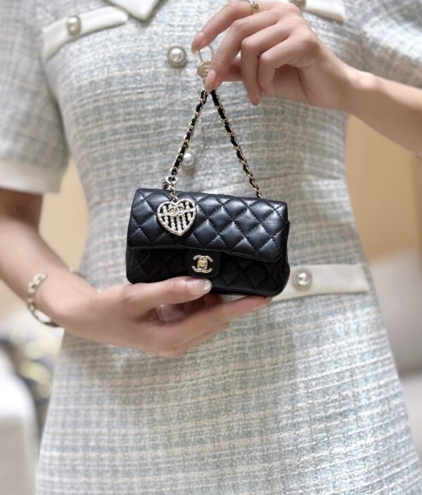 Chanel 25A Classic Flap (CF) Series Mini Matelassé Lambskin Bag with Pearl Charm (Shoulder/Crossbody)