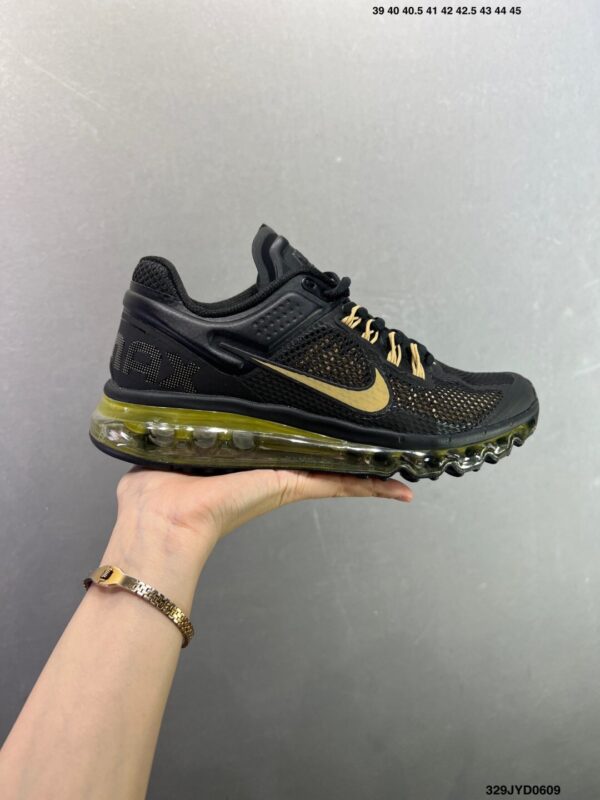 sy_no_1BC1C1E78C4E8C1FFF5E66787EBA0121_0 Nike Air Max 2013 – Black / Gold