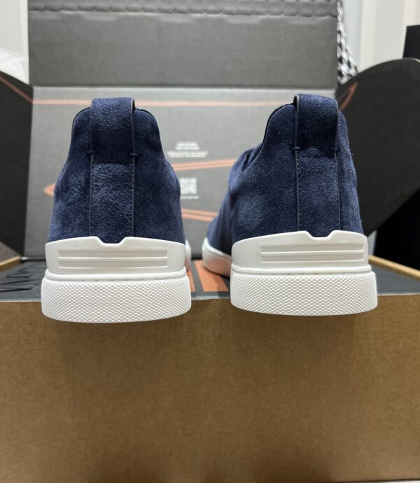 sy_no_1BD4C188994D8D30E91C1113F323B3B9_3 Navy Suede Triple-Cross Slip-On Casual Shoes