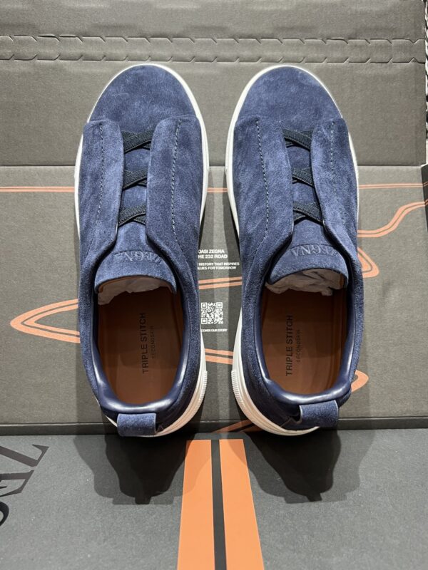 sy_no_1BD4C188994D8D30E91C1113F323B3B9_4 Navy Suede Triple-Cross Slip-On Casual Shoes