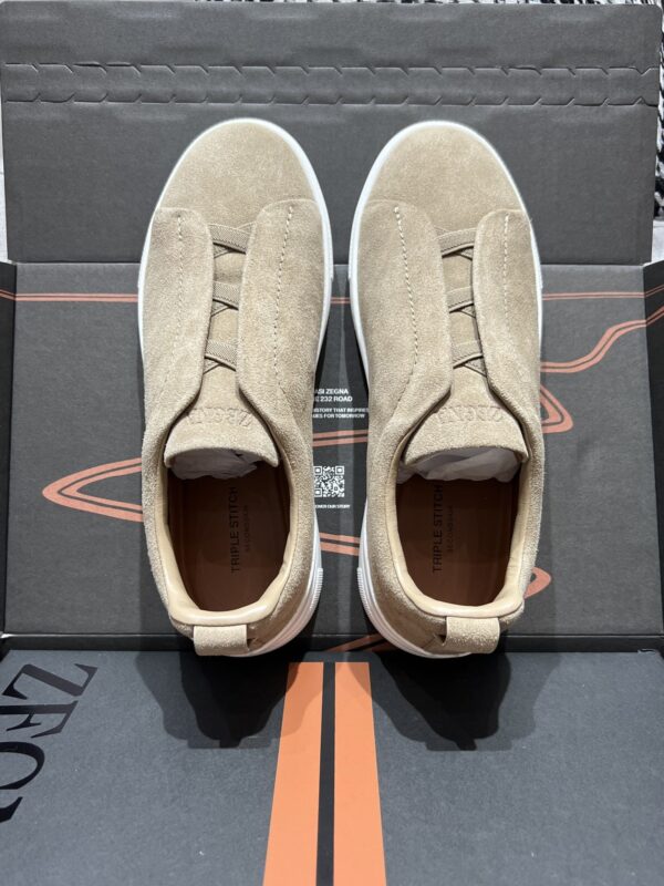 sy_no_1C65C9F7F761873A58DF70FE18B1D6D1_4 Navy Suede Triple-Cross Slip-On Shoes