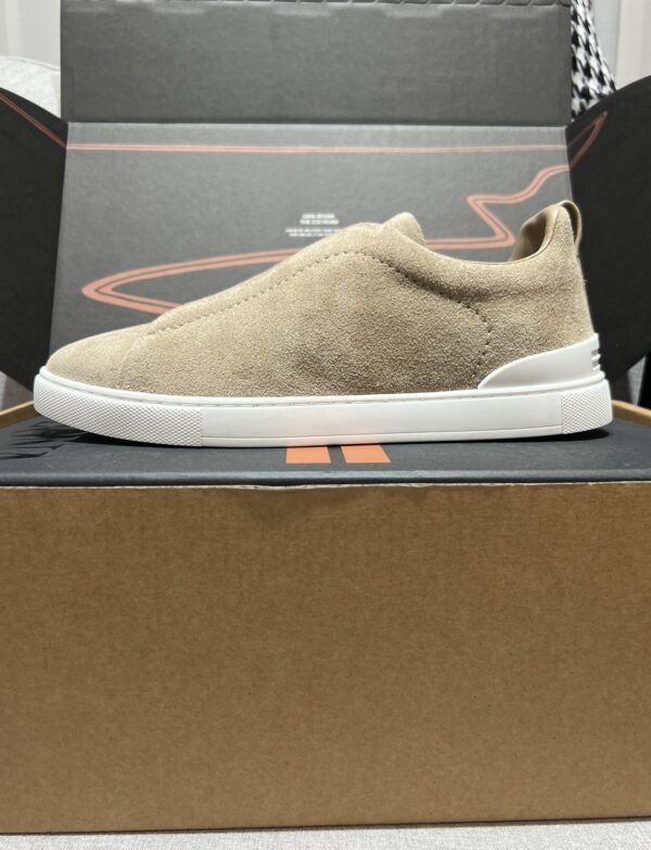 sy_no_1C65C9F7F761873A58DF70FE18B1D6D1_7 Navy Suede Triple-Cross Slip-On Shoes