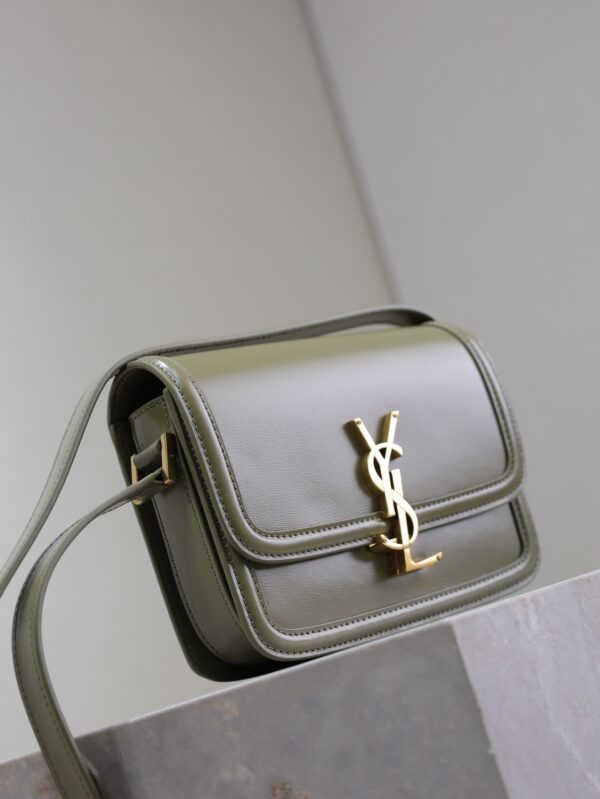 sy_no_1CE1BE888A8E6C22A30C201E515BC85B_3 Solferino Box 19cm Bag – Olive Green