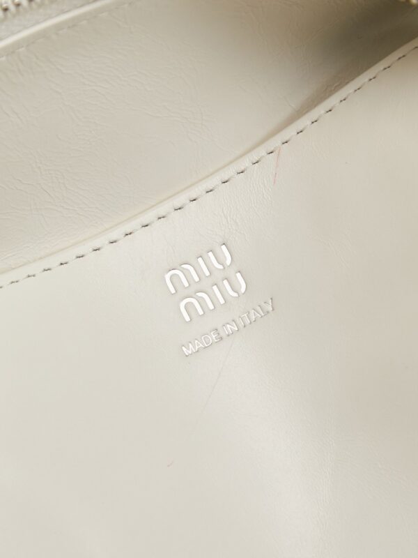 sy_no_1E0C4616837F303538E062500729BC29_6 New Miu Miu Biker-style Handbag