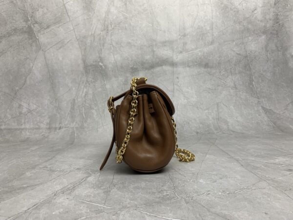 sy_no_1EAFC6C1DE24CCDA9A7E5ABF9E0E77FE_3 Caramel Matelassé Flap Shoulder / Crossbody Bag