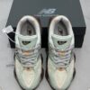 New Balance 9060 New Spruce / Peach Blossom Retro Sneakers