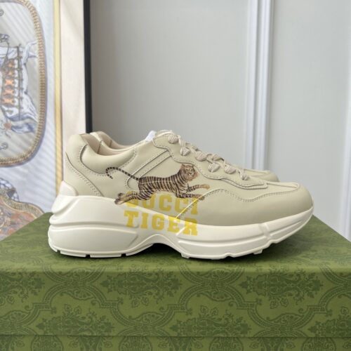 sy_no_20743E3C3C45B7A91DC250A2D2C114E8_0 Gucci Rhyton “Gucci Tiger” Print Leather Sneaker in Off-White