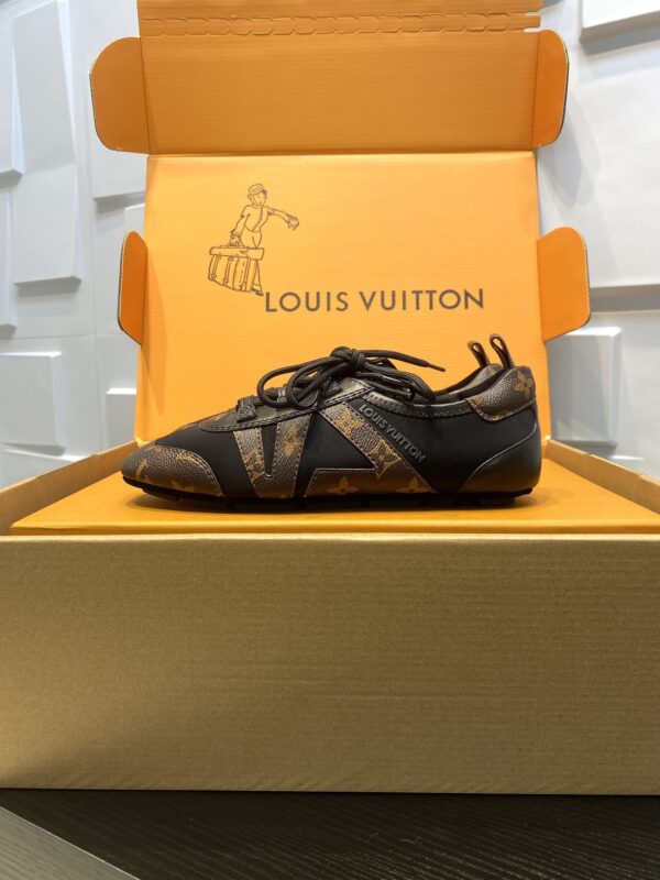 sy_no_214894756FD64C56D955F30EEC8BD13A_4 Louis Vuitton Sneakerina Monogram Canvas & Black Mesh Thin-Sole Sneakers