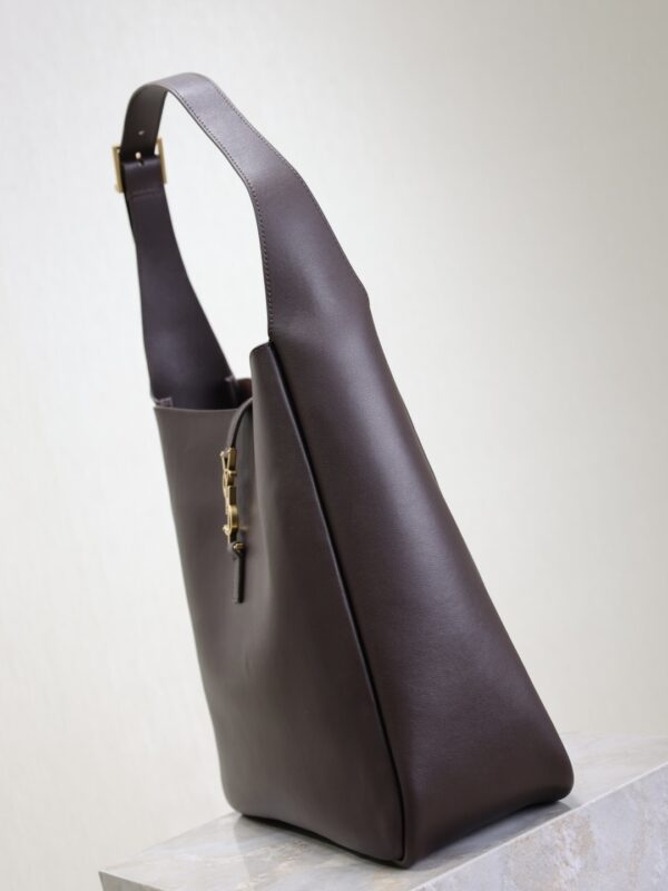 sy_no_21ACD095A72F529E791482C3CB3AF0A7_4 YSL Le 5 À 7 Large Hobo Bag – Brown