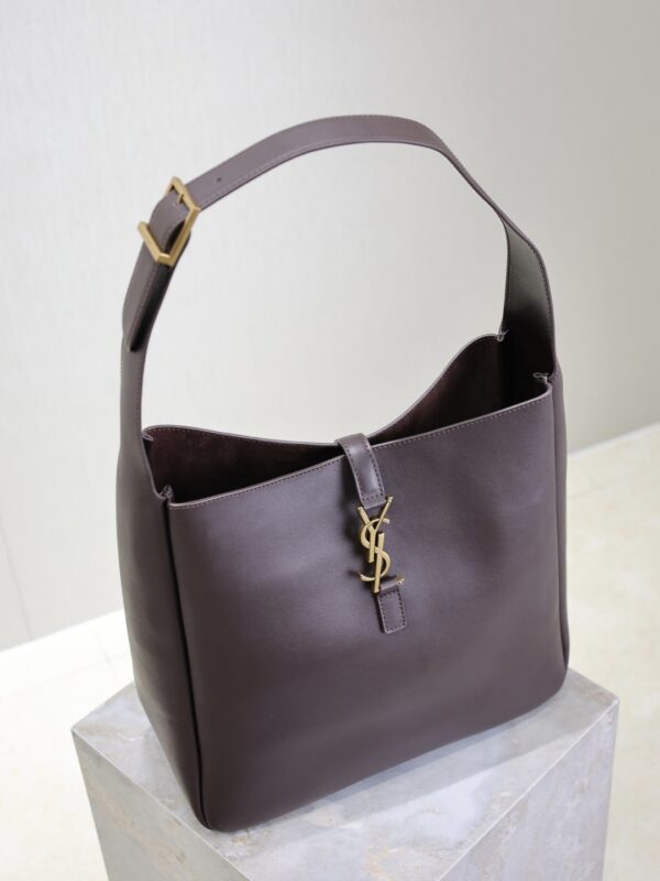 sy_no_21ACD095A72F529E791482C3CB3AF0A7_6 YSL Le 5 À 7 Large Hobo Bag – Brown