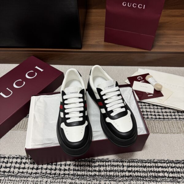 sy_no_21CB02F14890A04606235B99A25B5987_3 Gucci Re-Web Sneaker in Black & White Leather with Web Stripe