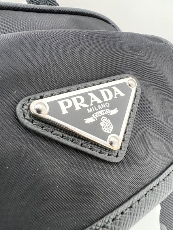 sy_no_228A963D58B941439B7CEFBB162FFB7D_5 Prada Black Triangle Logo Fashionable Casual Shoulder/Crossbody Phone Bag