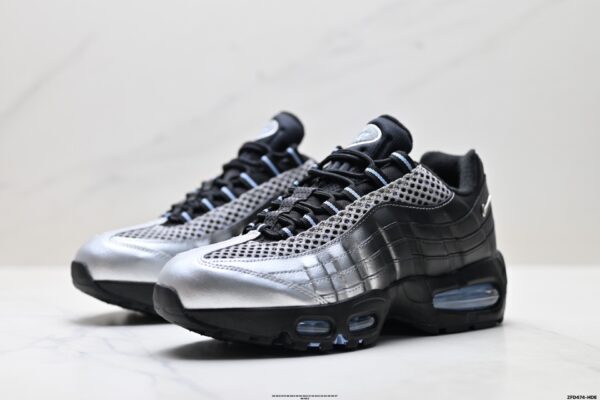 sy_no_228C3217A48F6E86D95A914C09E023DD_3 Palace x Nike Air Max 95 Custom – Metallic Silver / Black / Ice Blue
