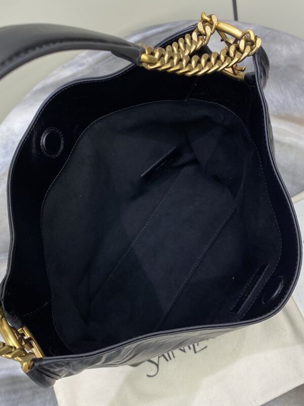 sy_no_22920A519A2D93E6F12D749A28921619_6 YSL Oil-Waxed Leather Chain Hobo Bag – Black & Gold