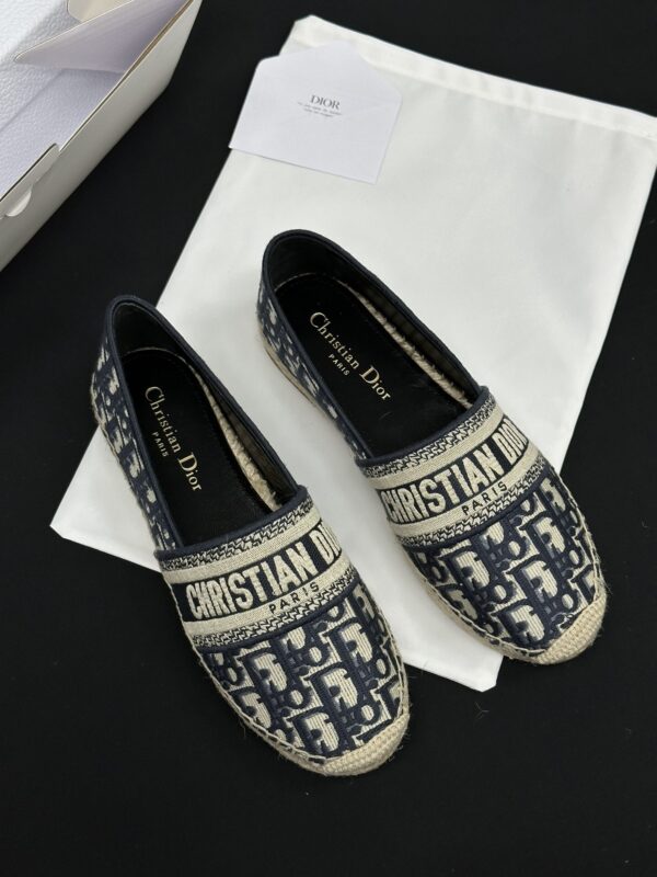 sy_no_2375D9CADD8BDA044A22FA1F0A6B9CFD_1 Dior Granville Espadrille Sneakers in Navy Blue Oblique