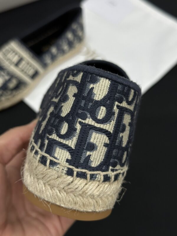 sy_no_2375D9CADD8BDA044A22FA1F0A6B9CFD_7 Dior Granville Espadrille Sneakers in Navy Blue Oblique