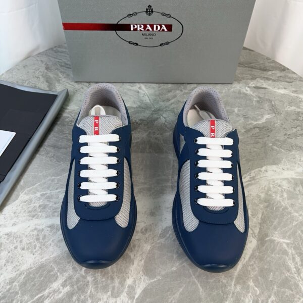 sy_no_23F419829E7DDF5F19AD61988FEC3043_1 Navy & Grey Classic Sailing Low-Top Sneakers