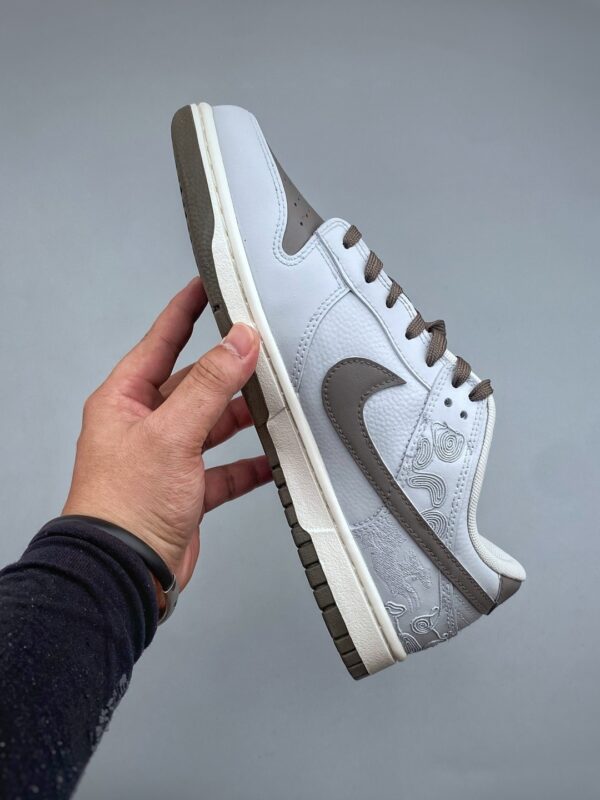sy_no_2405F6084491558BF7D7B5AE443A48B4_1 Nike Dunk Low Custom “Grey Brown / Cloud Wave” Sneakers