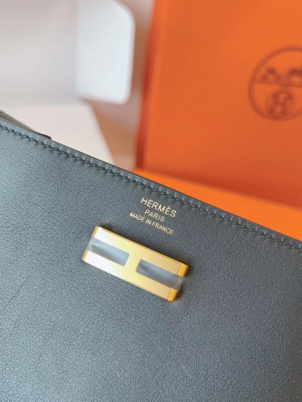 Hermès Elan Pocket 24 – Swift Calfskin Belt & Crossbody Bag
