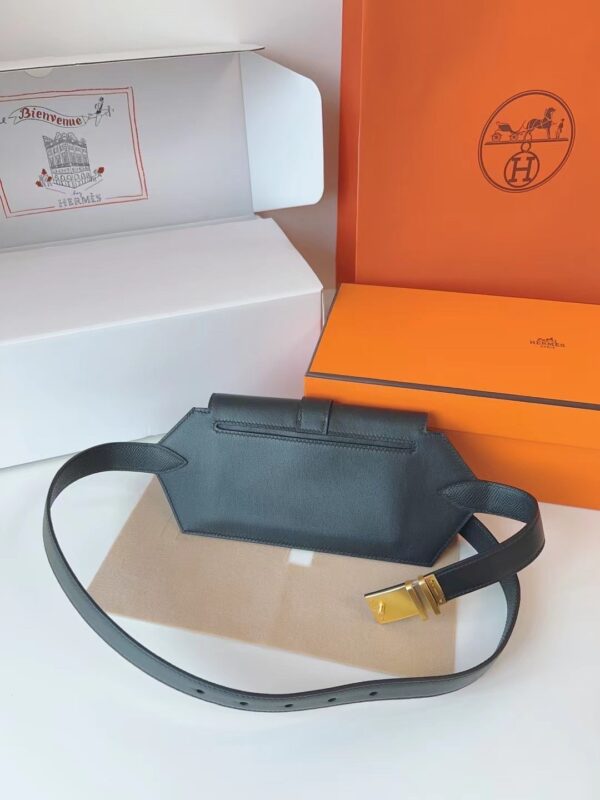 Hermès Elan Pocket 24 – Swift Calfskin Belt & Crossbody Bag